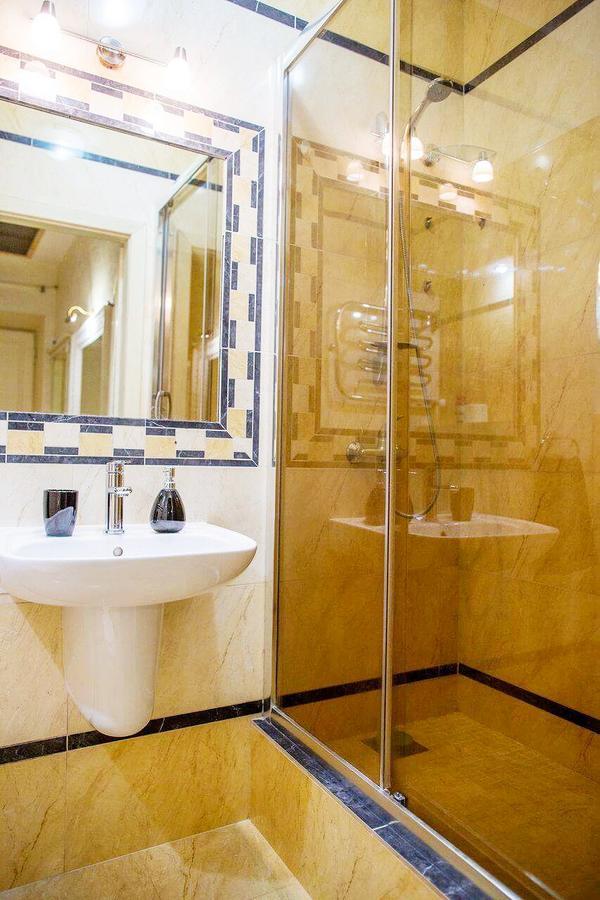 Apartment On Hutsulska 24H Electric Lviv Bagian luar foto