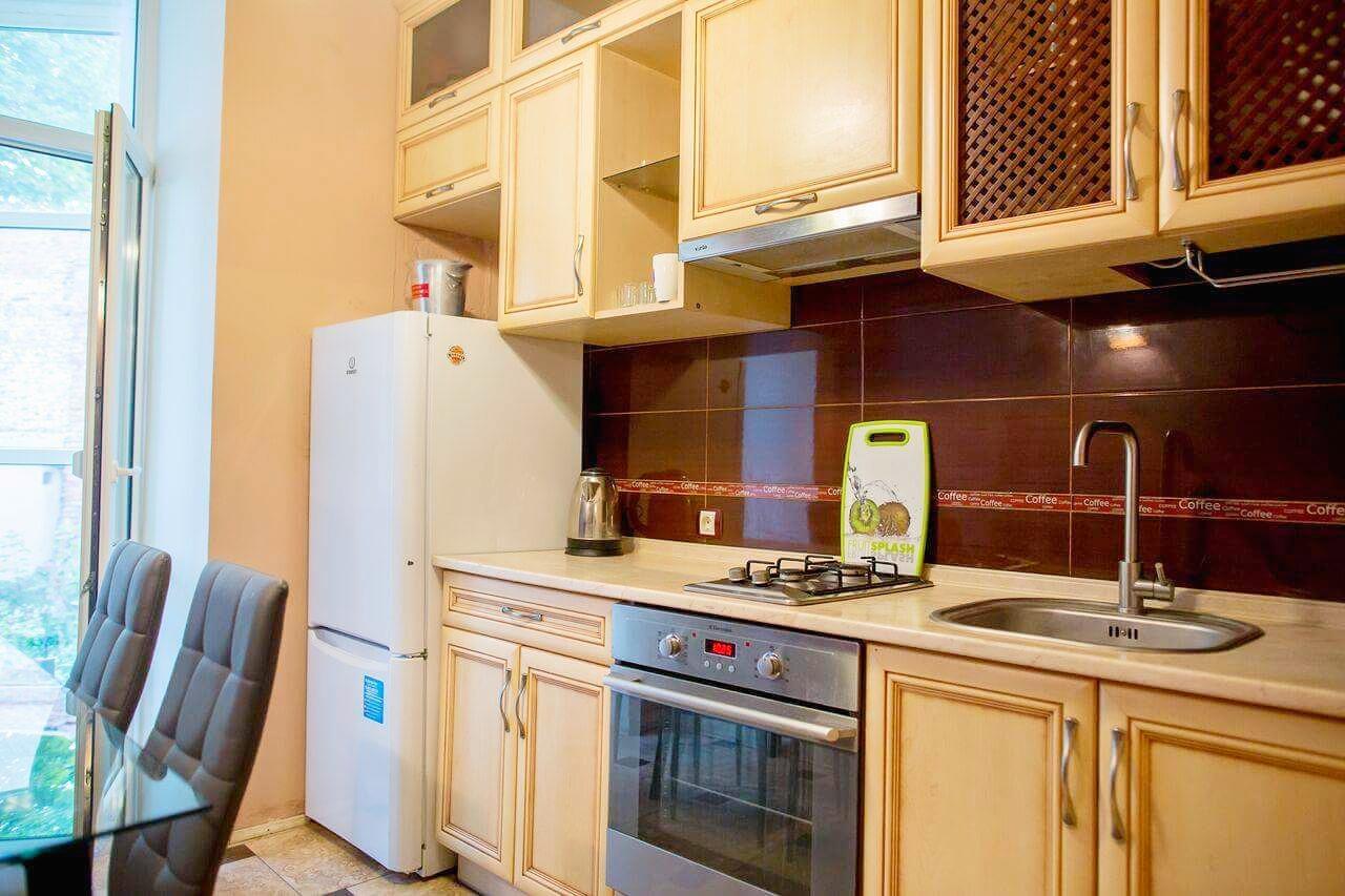 Apartment On Hutsulska 24H Electric Lviv Bagian luar foto